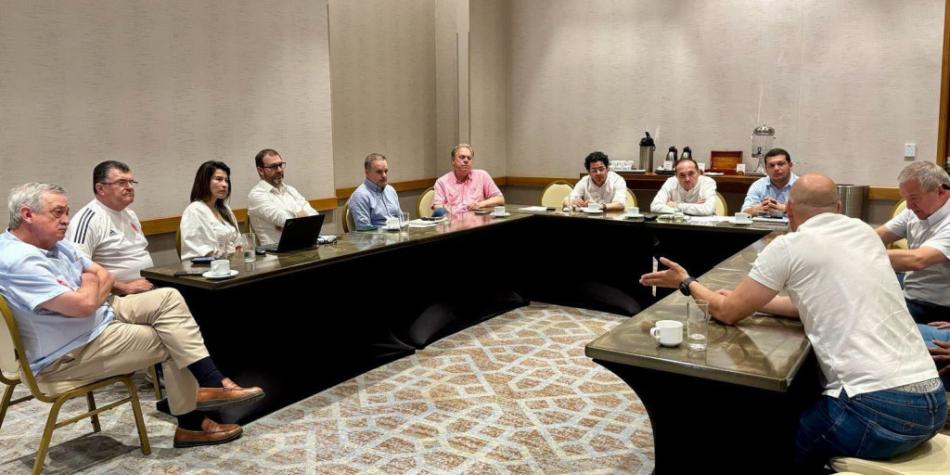 Reunión sobre huelga