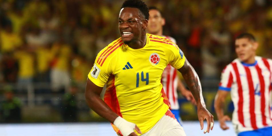 Jhon Durán en Colombia vs Paraguay por Eliminatorias