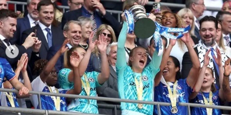 Mayra Ramírez, campeona FA Cup 2025