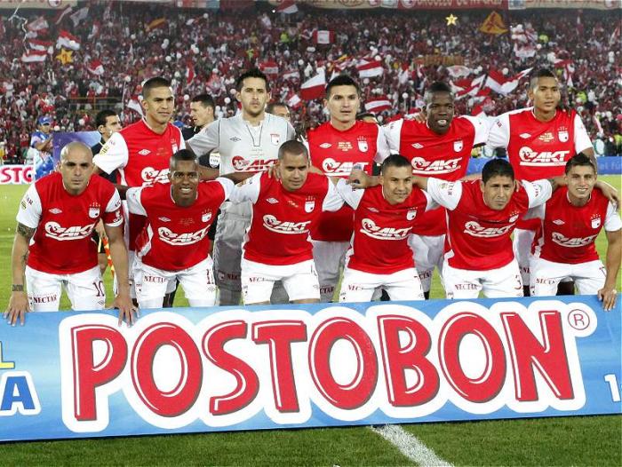 Fotos de los equipos que han sido campeones con Santa Fe Futbol