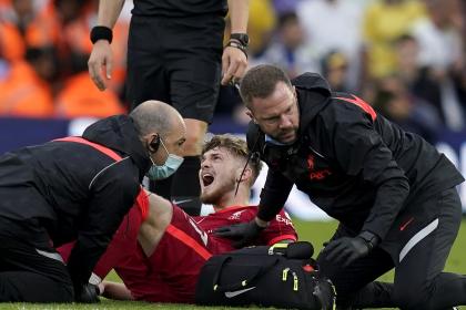 Liverpool: Harvey Elliott left leg fracture video injury vs Leeds United Premier League |  Premier League